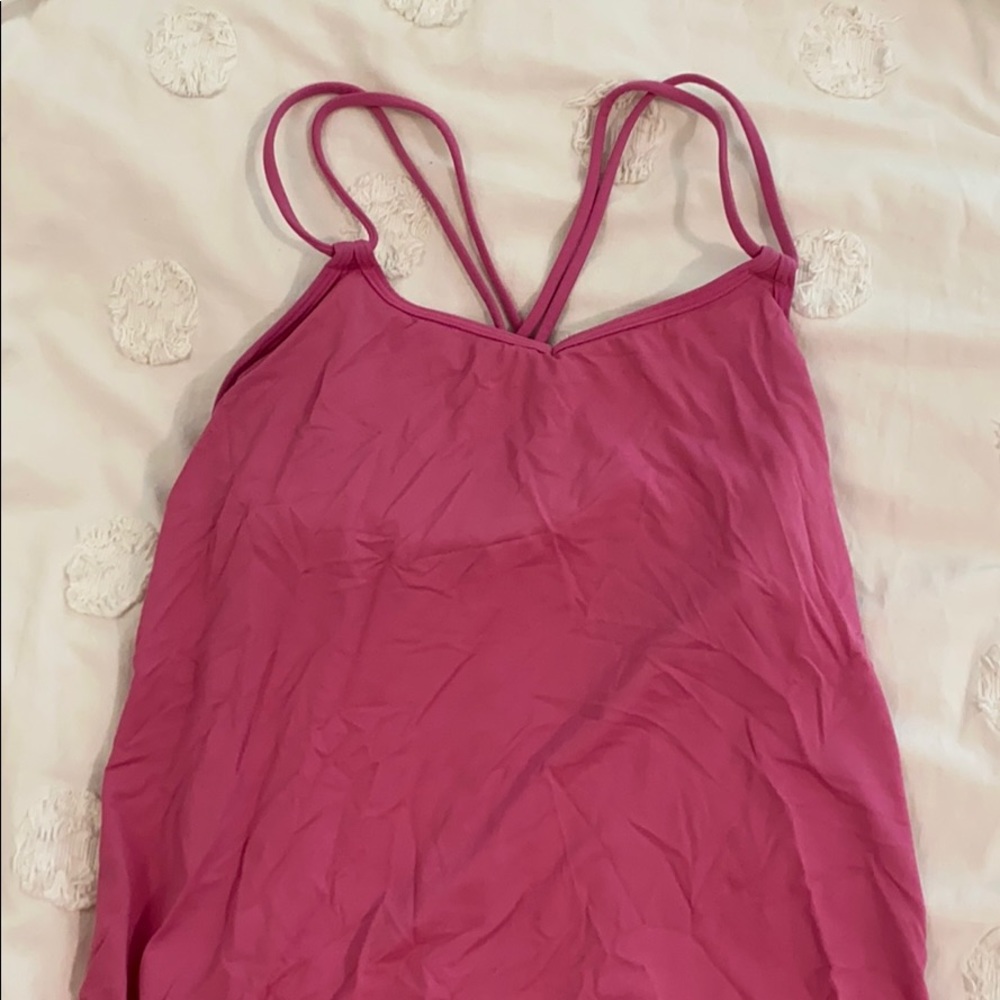 Lululemon workout top